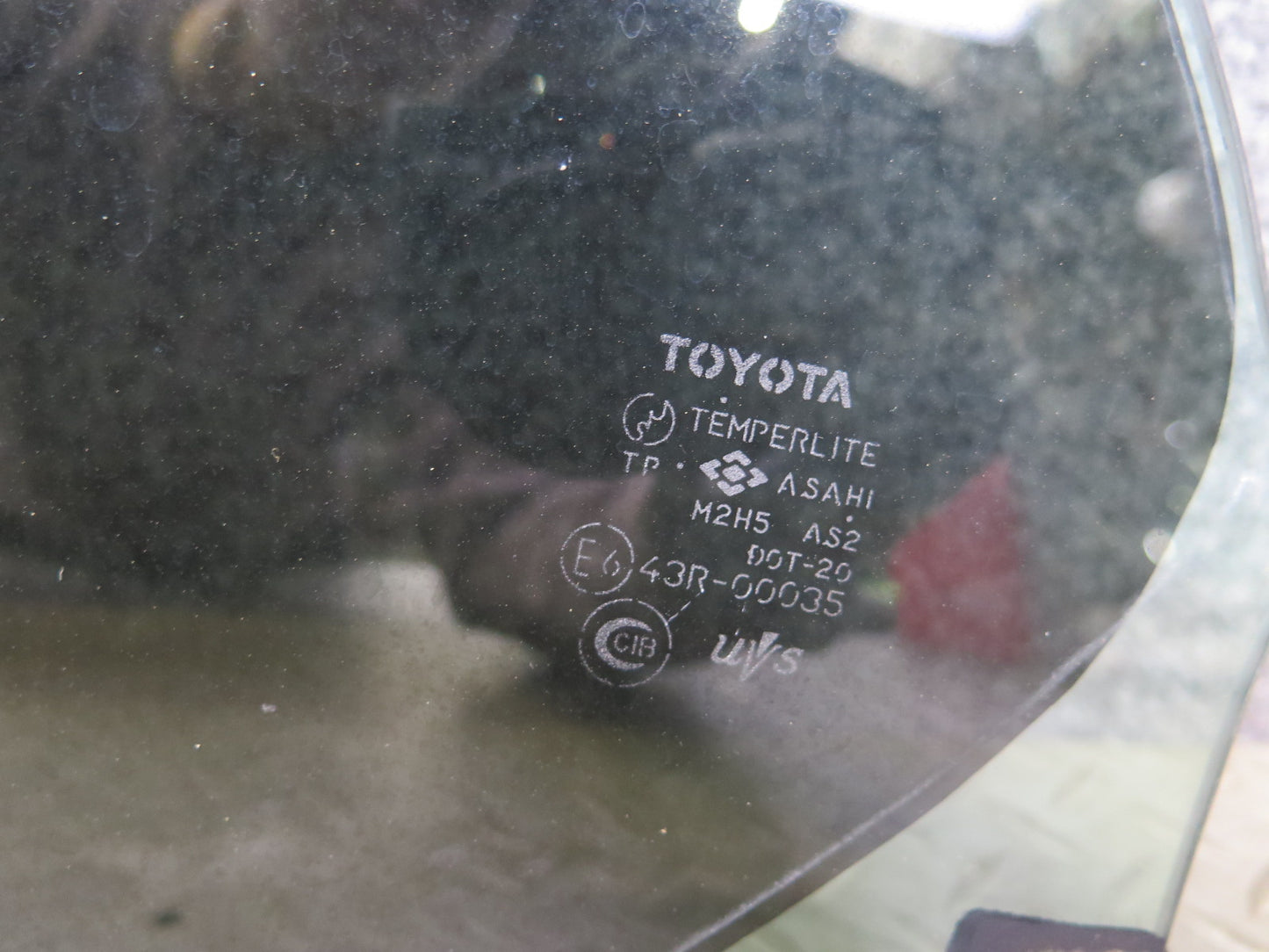 98-00 Lexus UCF20L LS400 Rear Left Door Glass Window Tinted OEM