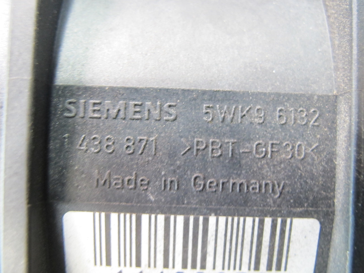 01-03 BMW E46 330ci M54 3.0L Air Intake Duct Hose Boot Tube w MAF Sensor OEM