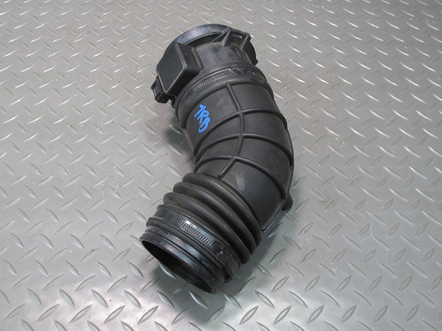 01-03 BMW E46 330ci M54 3.0L Air Intake Duct Hose Boot Tube w MAF Sensor OEM