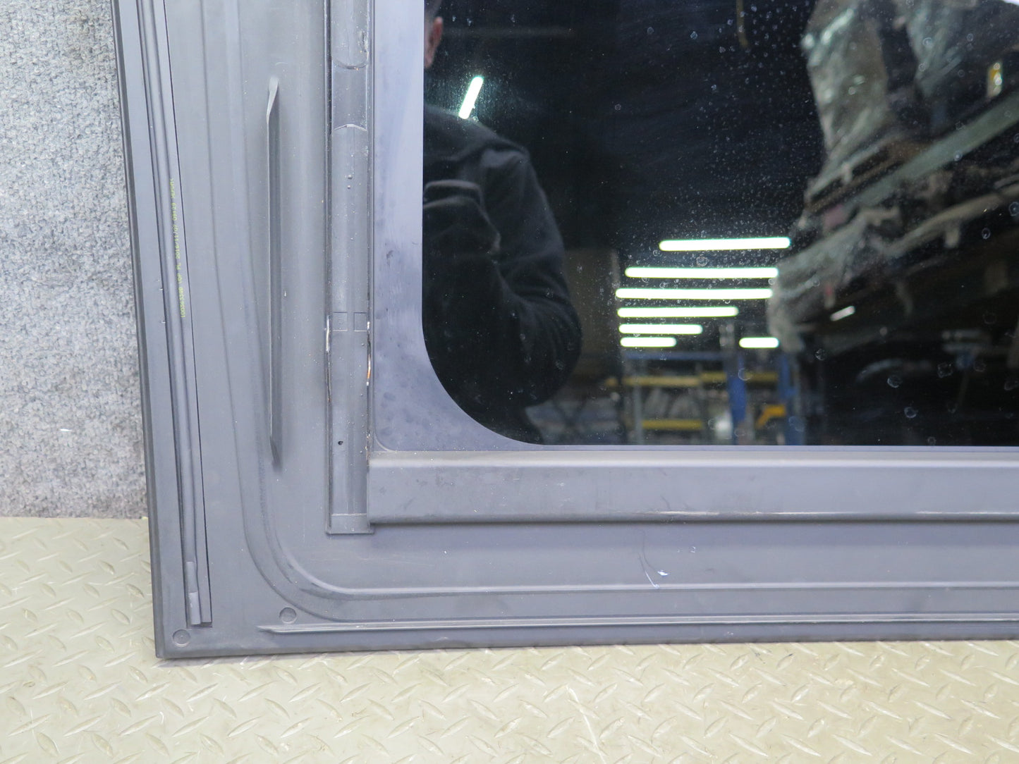 17-23 Porsche Panamera 971 Front Center Sunroof Glass Window 10028496