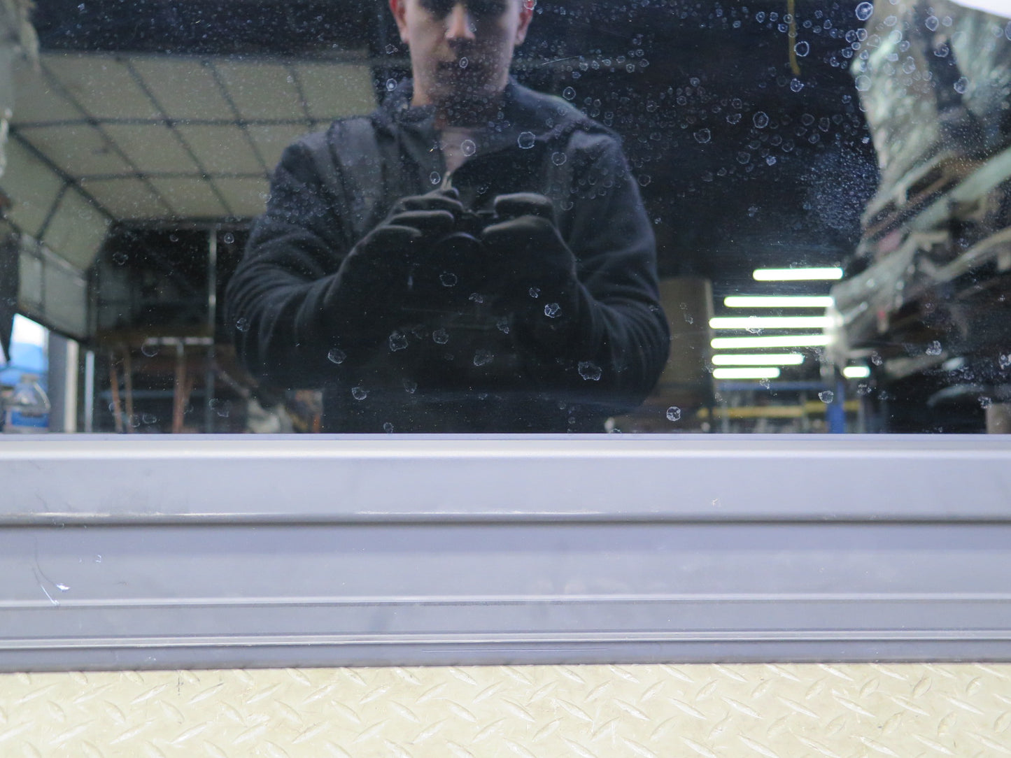 17-23 Porsche Panamera 971 Front Center Sunroof Glass Window 10028496