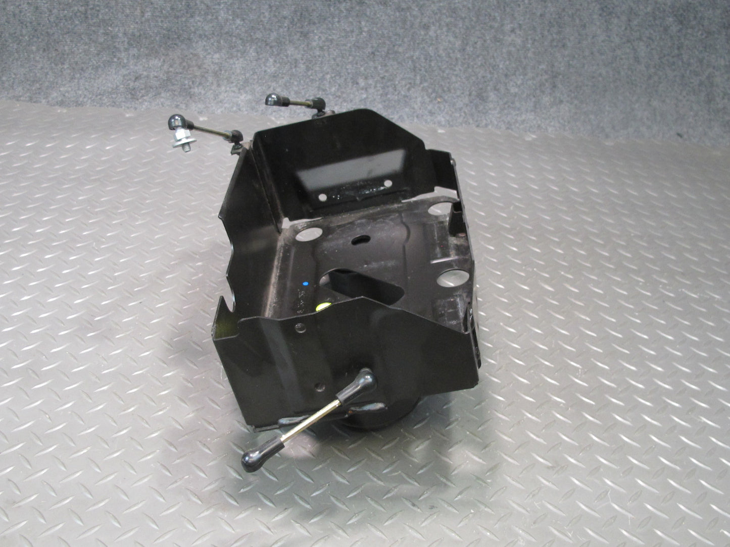 01-06 BMW E46 330ci Convertible Battery Tray Vibration Absorber Bracket Assy OEM