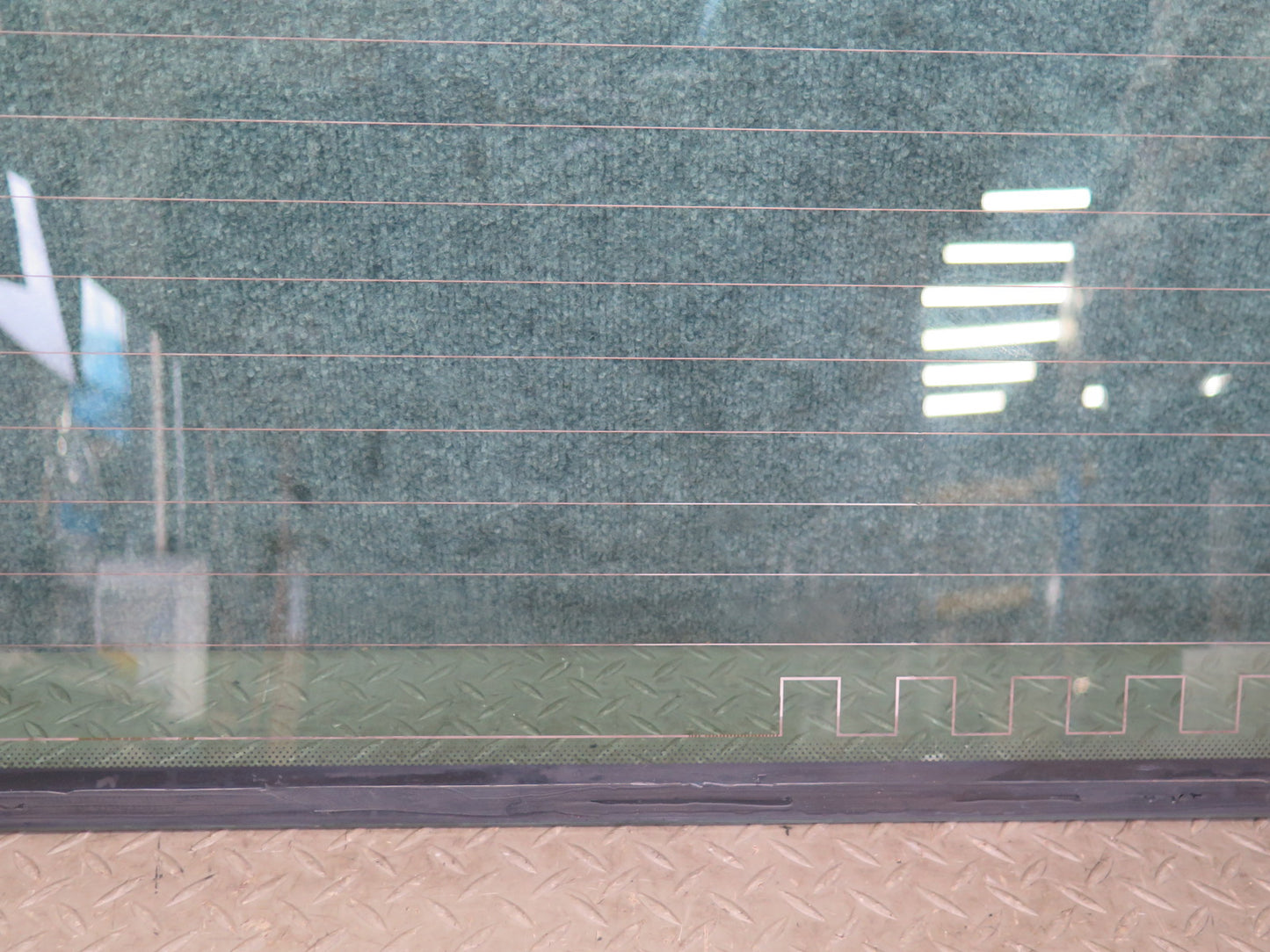 97-00 VW Eurovan T4 Rear Tailgate Liftgate Heated Windshield Glass Window OEM