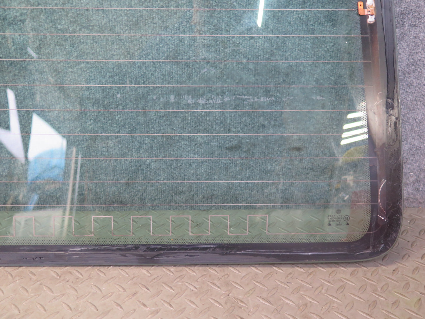 97-00 VW Eurovan T4 Rear Tailgate Liftgate Heated Windshield Glass Window OEM