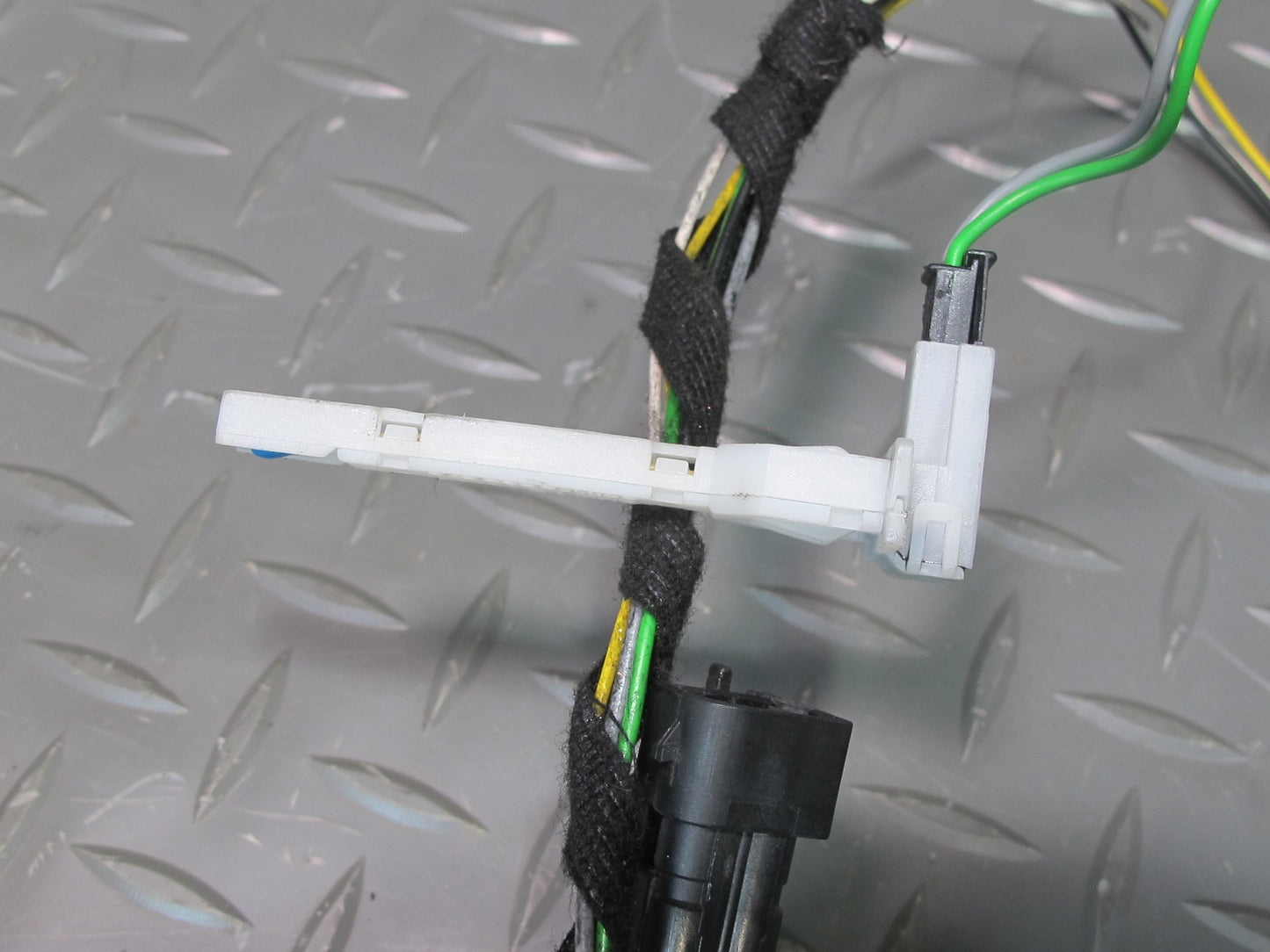 01-06 BMW E46 330ci A/C Heater Flap Door Actuator Motor Wiring Set OEM