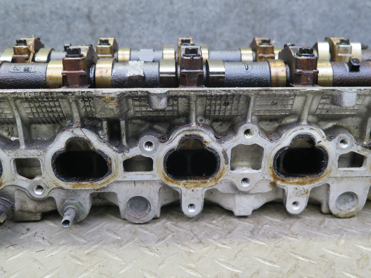 98-99 Lexus GS300 SC300 3.0L 2JZGE Engine Cylinder Head w Camshafts OEM