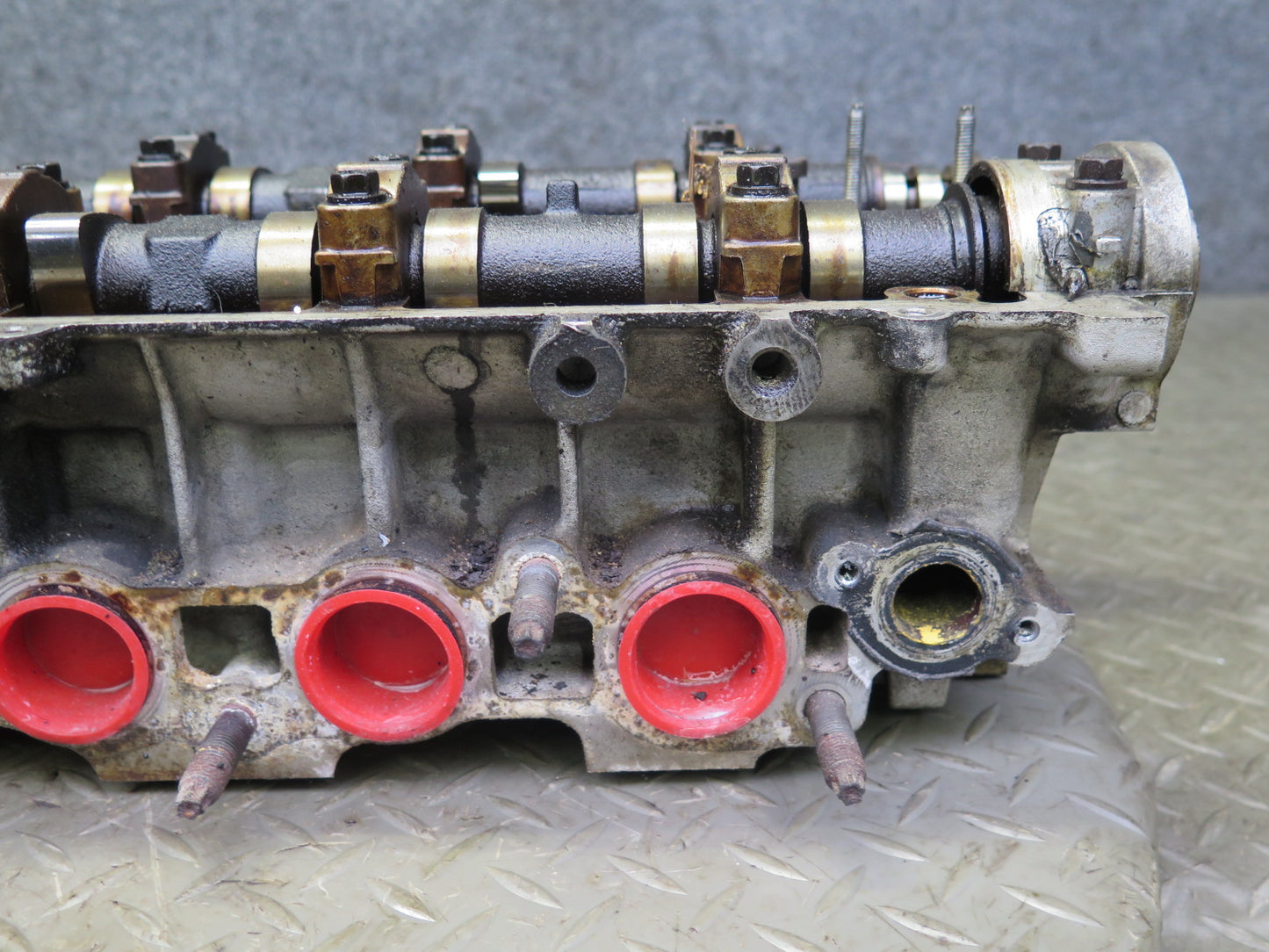 98-99 Lexus GS300 SC300 3.0L 2JZGE Engine Cylinder Head w Camshafts OEM