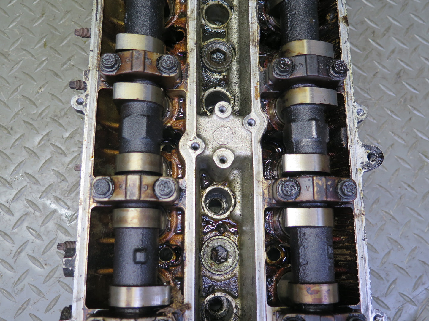 98-99 Lexus GS300 SC300 3.0L 2JZGE Engine Cylinder Head w Camshafts OEM