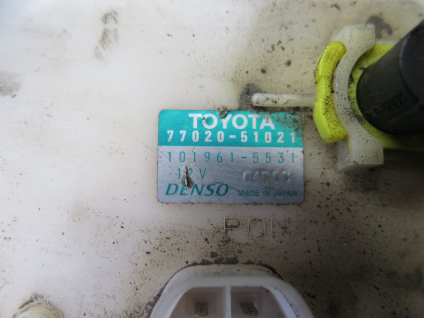 01-05 Lexus JCE10L IS300 Gas Fuel Pump Level Sensor Sending Unit Set OEM