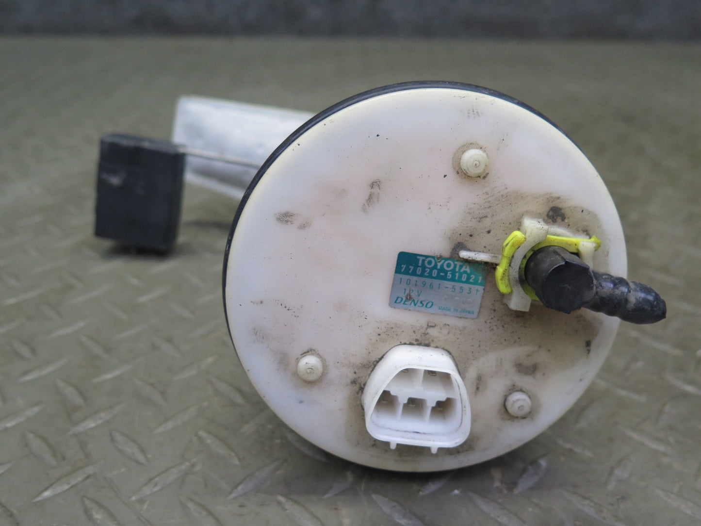 01-05 Lexus JCE10L IS300 Gas Fuel Pump Level Sensor Sending Unit Set OEM