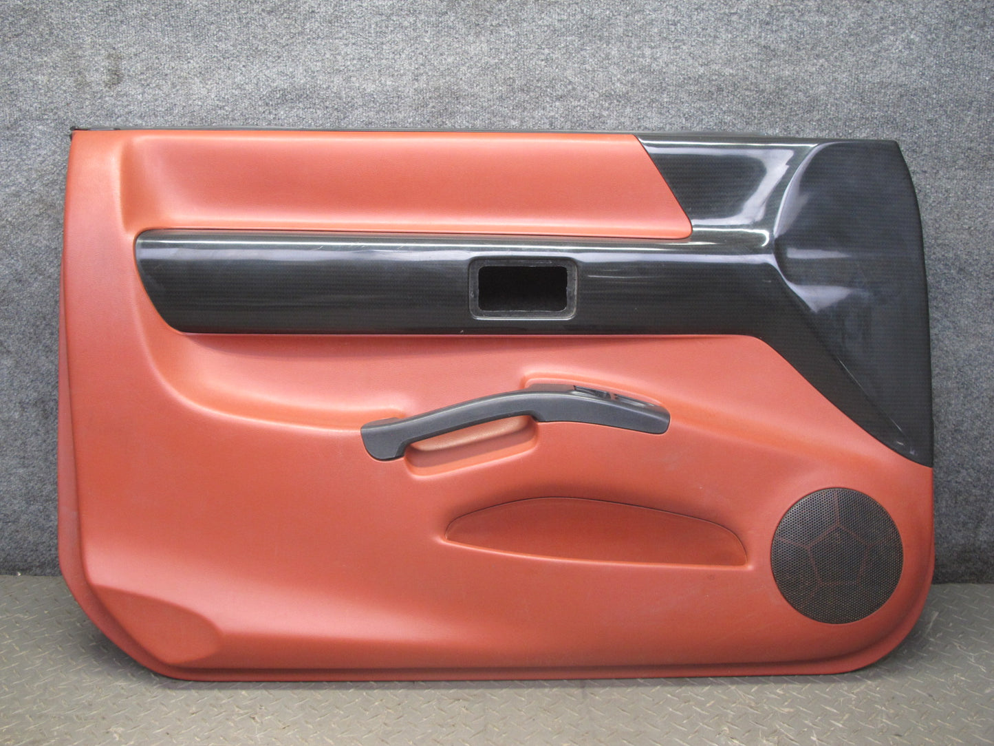 99-01 Isuzu Vehicross Set of 2 Left & Right Interior Door Panel Black RED OEM