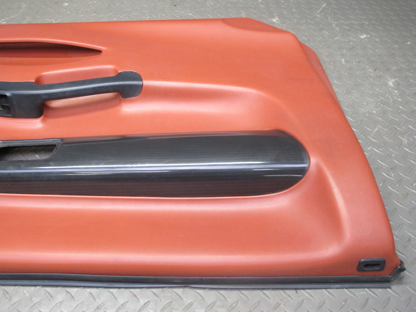 99-01 Isuzu Vehicross Set of 2 Left & Right Interior Door Panel Black RED OEM