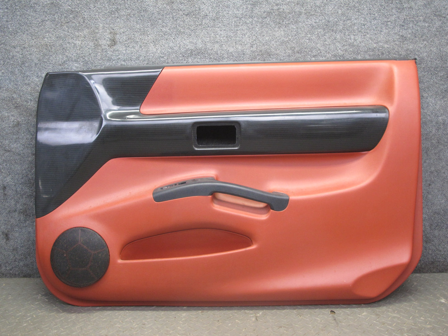 99-01 Isuzu Vehicross Set of 2 Left & Right Interior Door Panel Black RED OEM