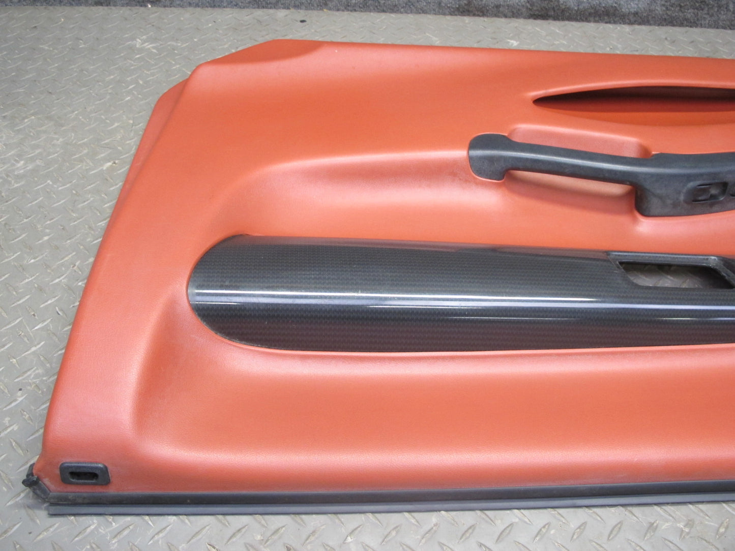 99-01 Isuzu Vehicross Set of 2 Left & Right Interior Door Panel Black RED OEM