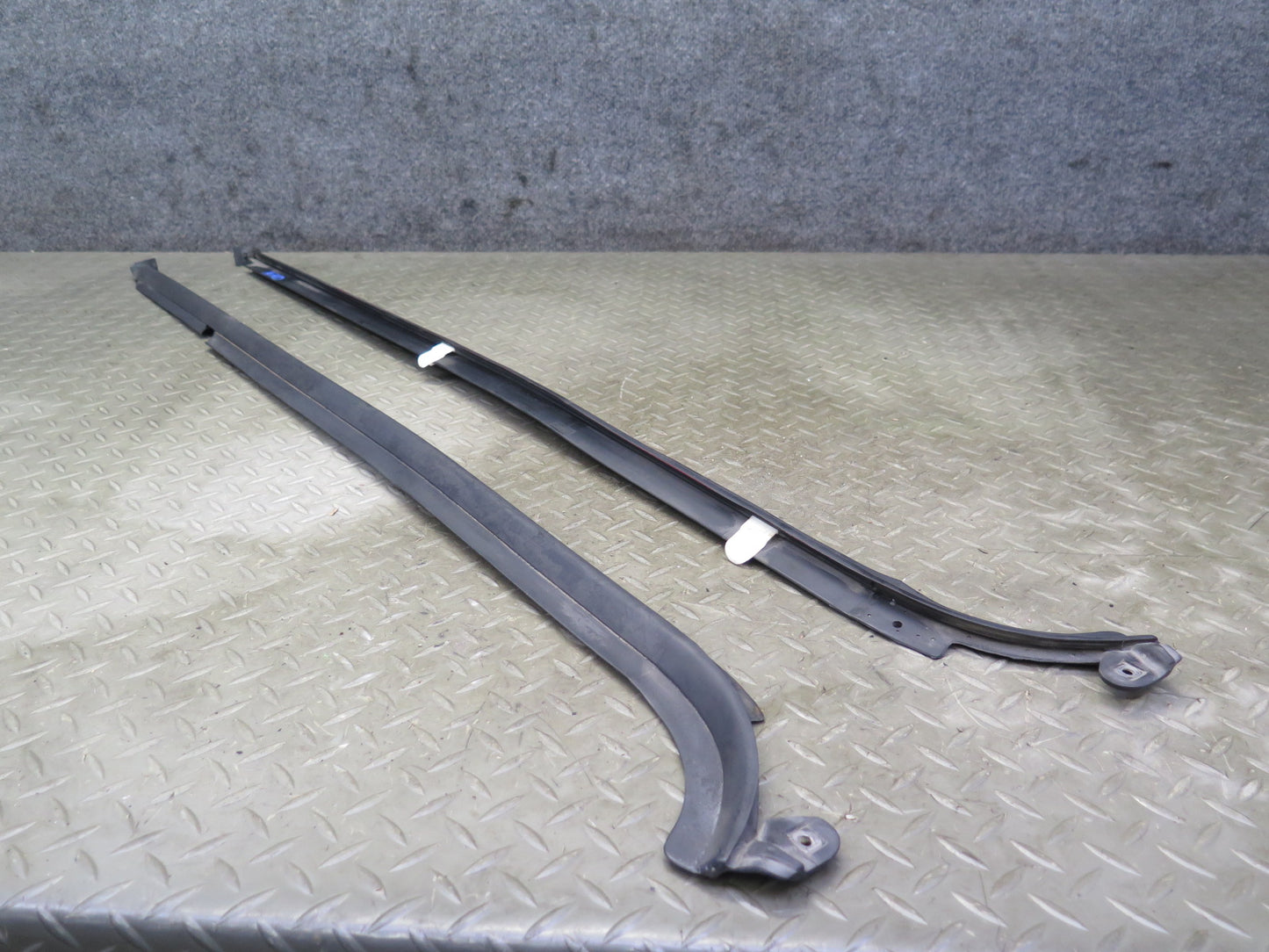 93-97 Honda DEL SOL EH6 Set of 2 Door Window Weatherstrip Molding Trim Seal OEM