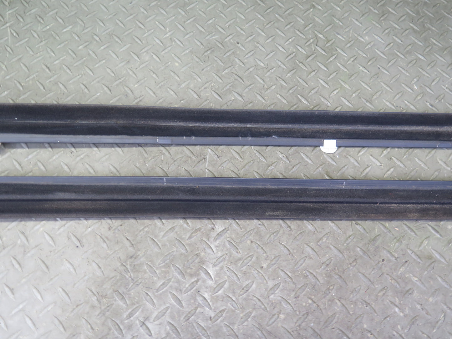 93-97 Honda DEL SOL EH6 Set of 2 Door Window Weatherstrip Molding Trim Seal OEM