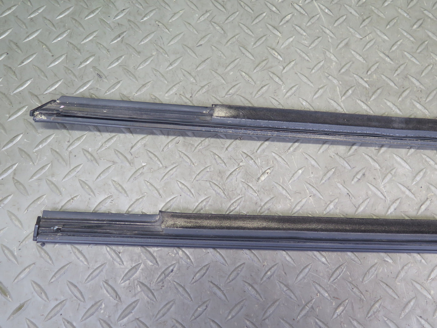 11-16 Mini Cooper R60 Set of 2 Front Door Chrome Channel Trim Molding Cover OEM