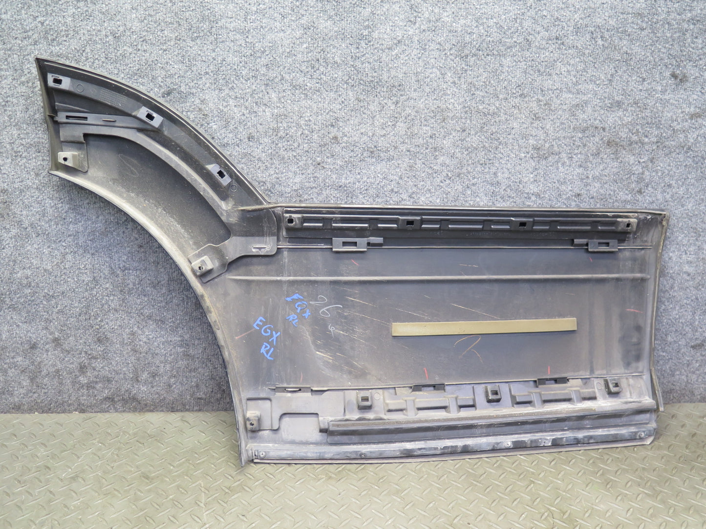 2003-2009 Lexus UZJ120L GX470 Rear Left Door Lower Trim Molding Cover