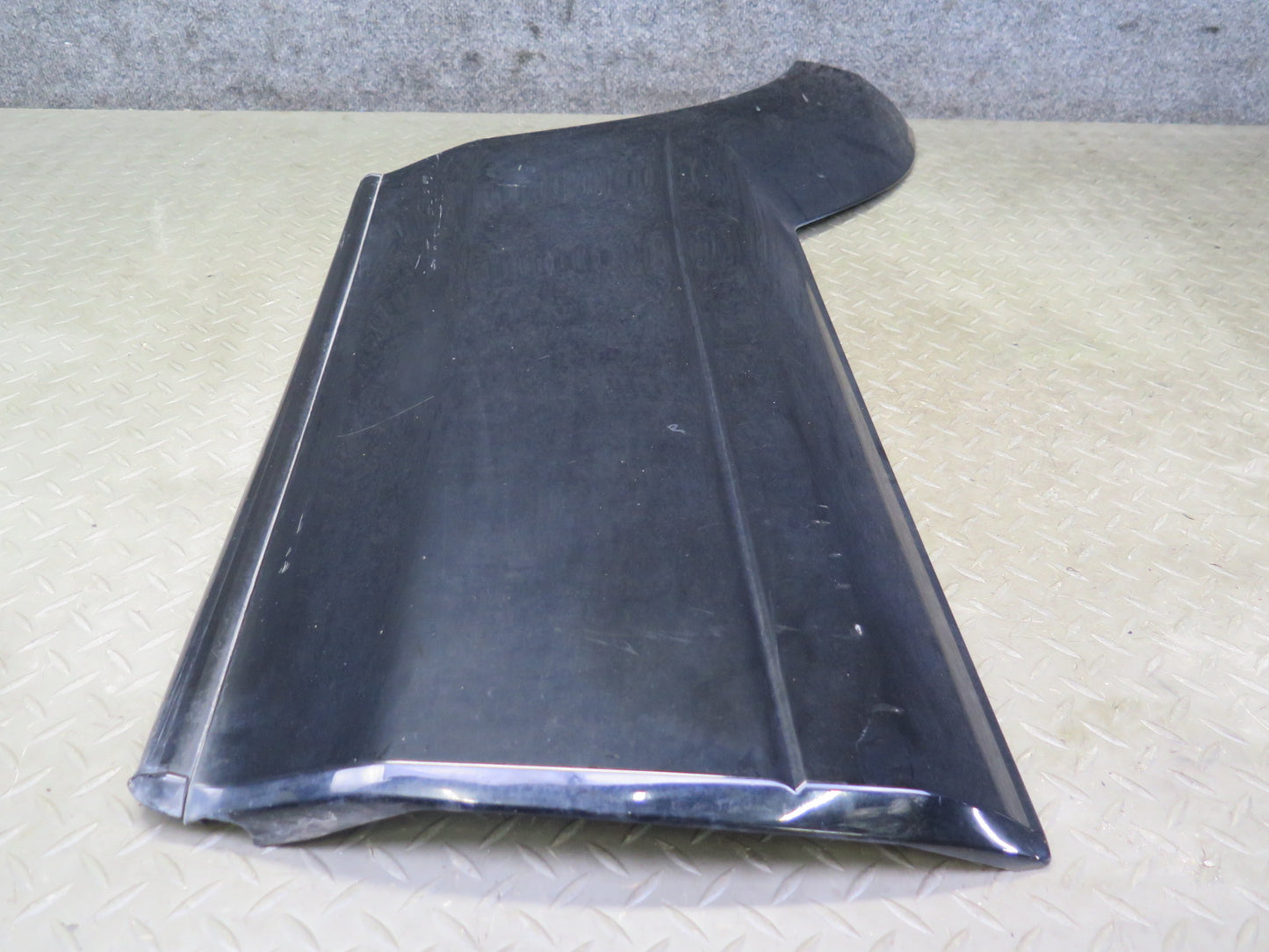 2003-2009 Lexus UZJ120L GX470 Rear Right Door Lower Trim Molding Cover