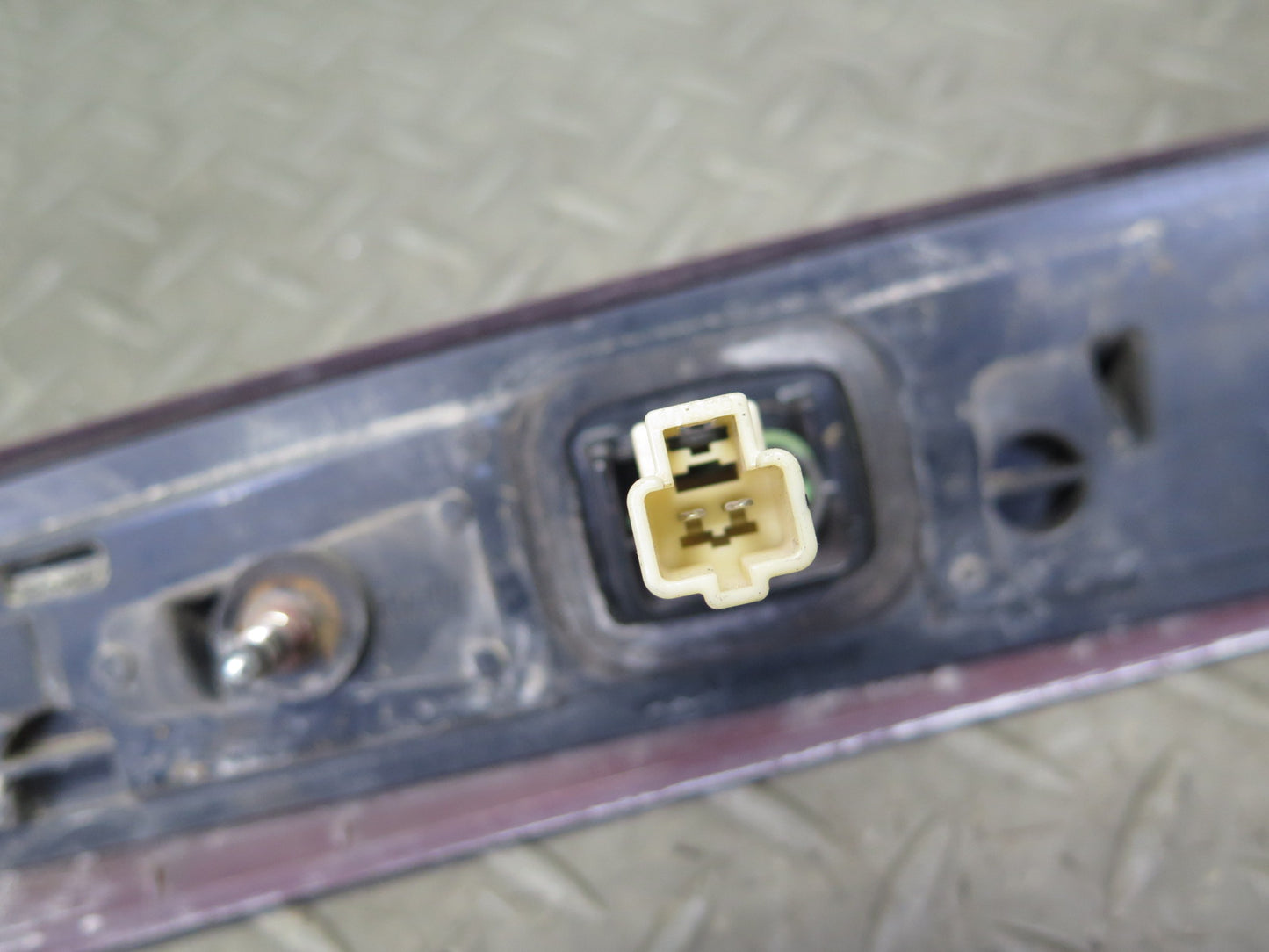 10-13 Lexus IS350 IS250 Convertible Rear Trunk Spoiler w Third Brake Light OEM