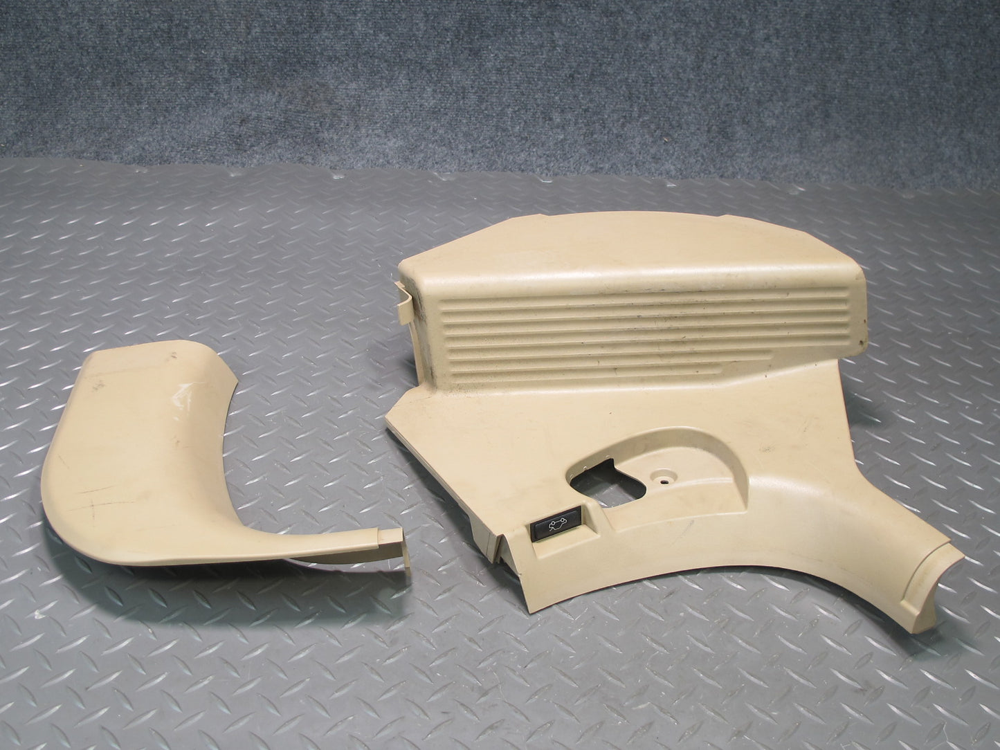 01-06 BMW E46 330ci Coupe Conv Left Footrest Right Kick Trim Panel Set Beige OEM
