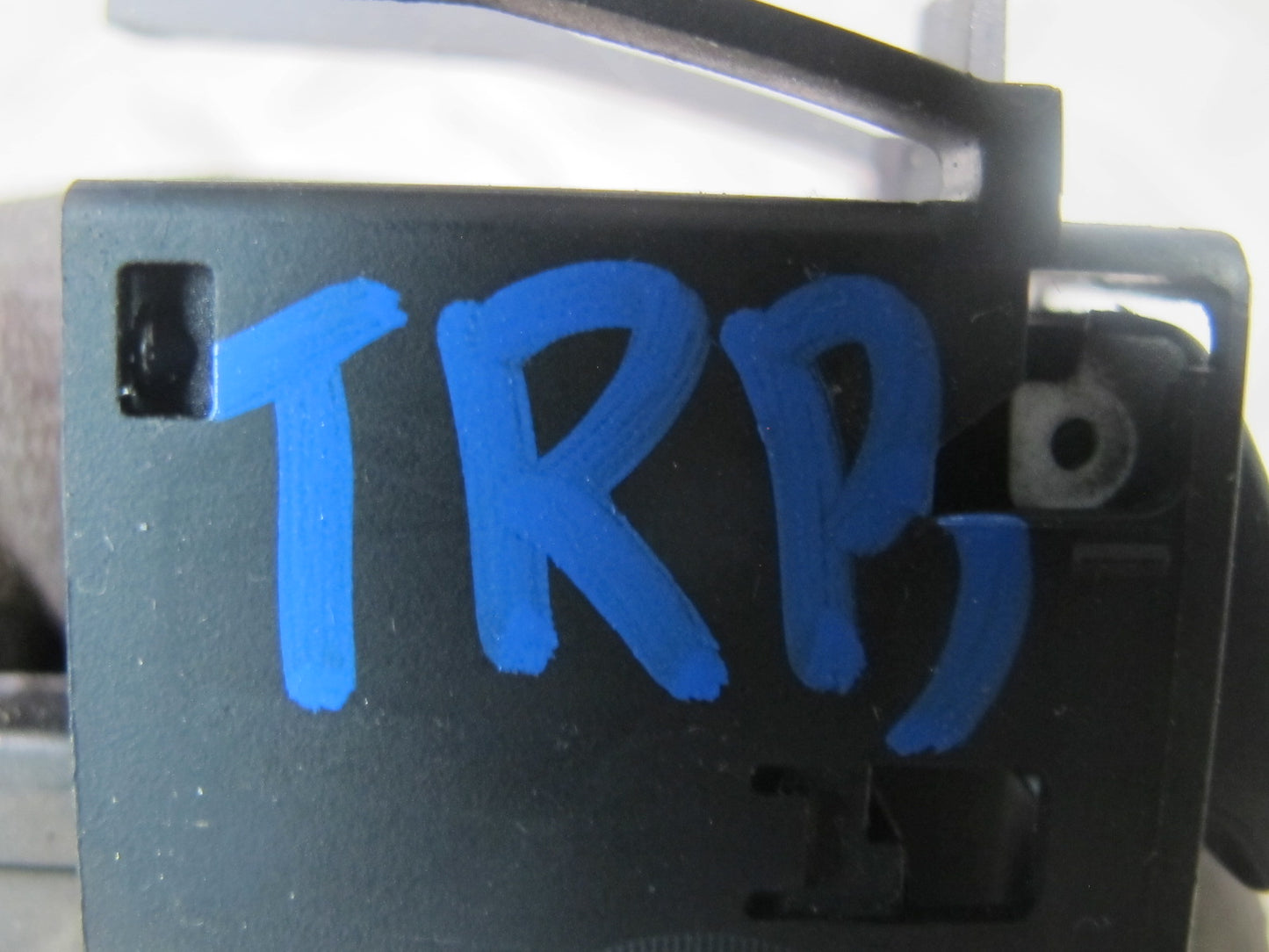 01-06 BMW E46 330ci Coupe Convertible Right Power Window Switch 6902178 OEM