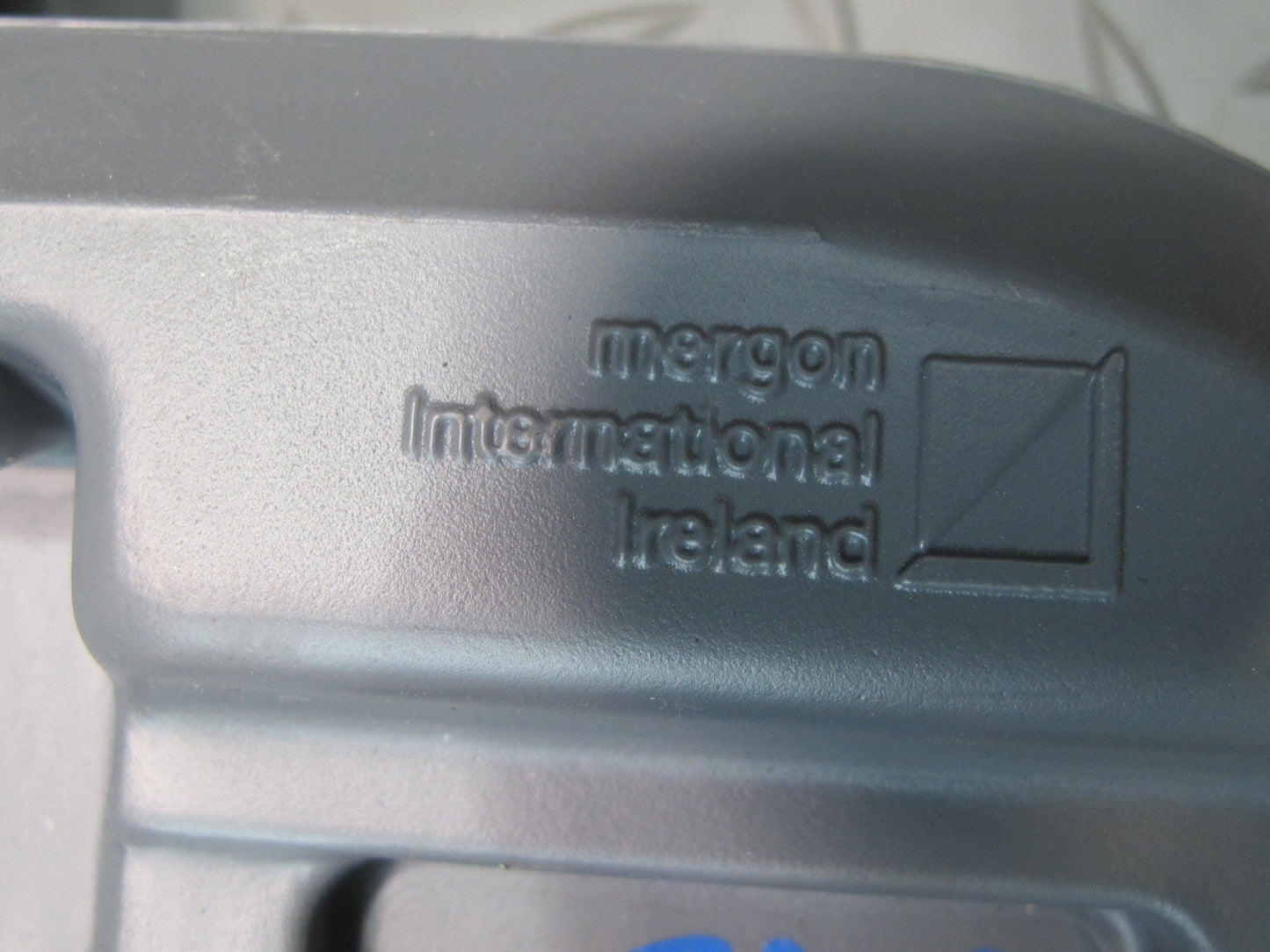 01-06 BMW E46 330ci Convertible Spare Tire Wrench Tool KIT w Case 1096200 OEM