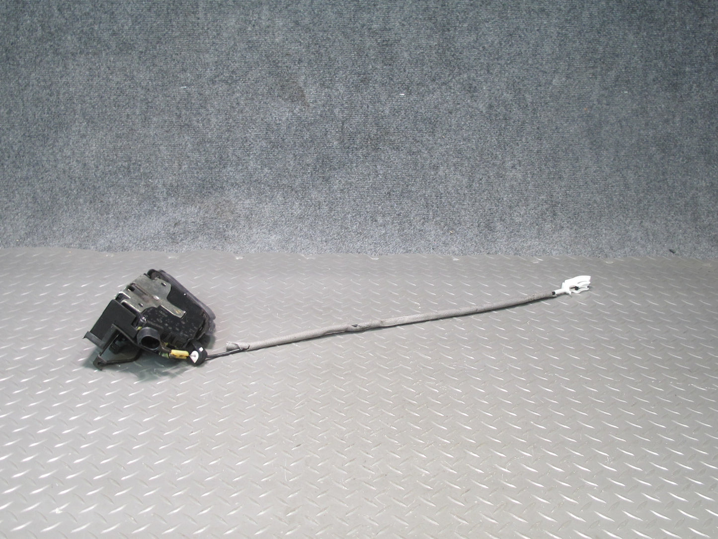 01-06 BMW E46 330CI Coupe Convertible Left Door Lock Latch Actuator OEM