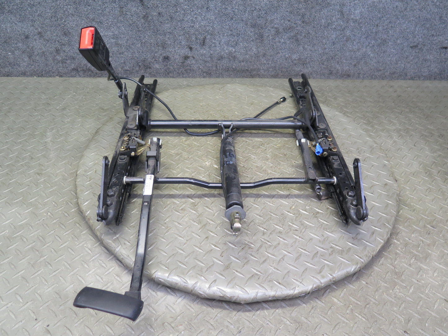 1997-2004 Porsche Boxster 986 Front Left Seat Lower Frame Track Rail