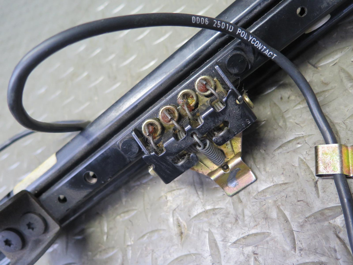 1997-2004 Porsche Boxster 986 Front Right Seat Lower Frame Track Rail