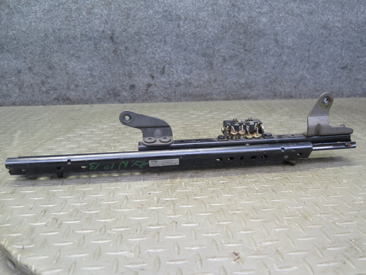 1997-2004 Porsche Boxster 986 Front Right Seat Lower Frame Track Rail