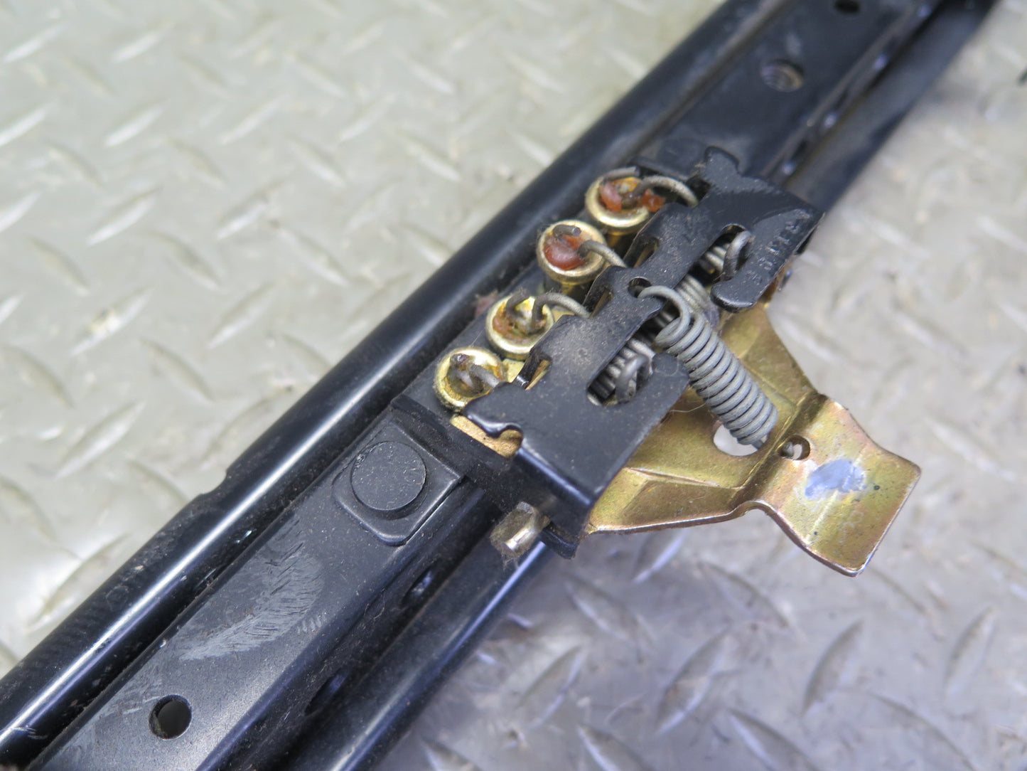 1997-2004 Porsche Boxster 986 Front Right Seat Lower Frame Track Rail