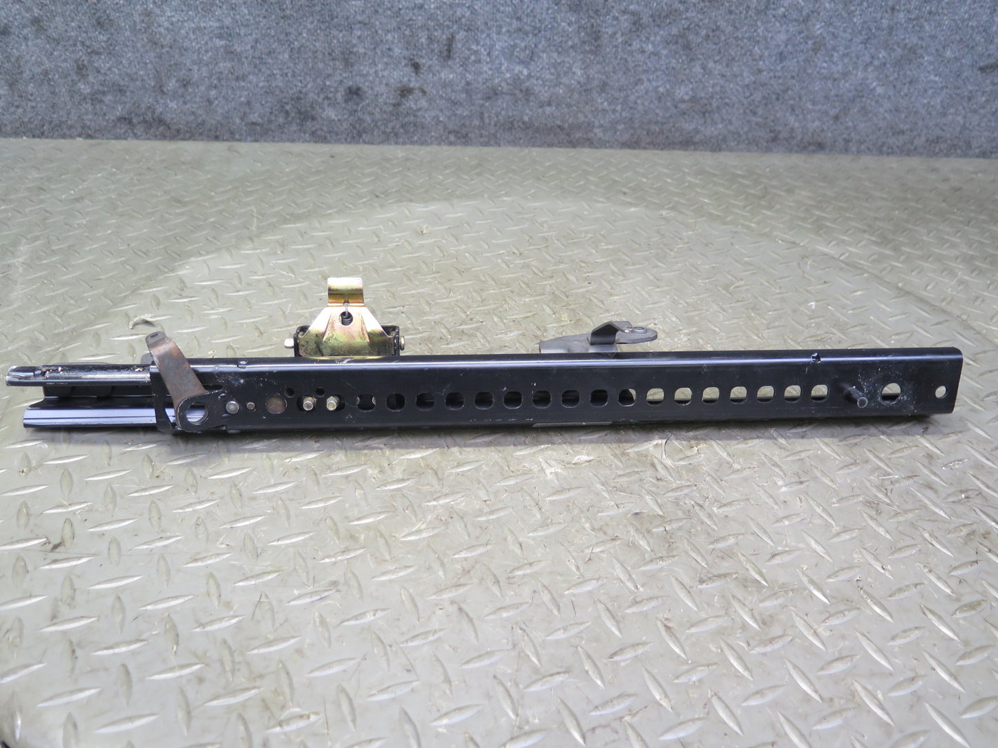 1997-2004 Porsche Boxster 986 Front Right Seat Lower Frame Track Rail