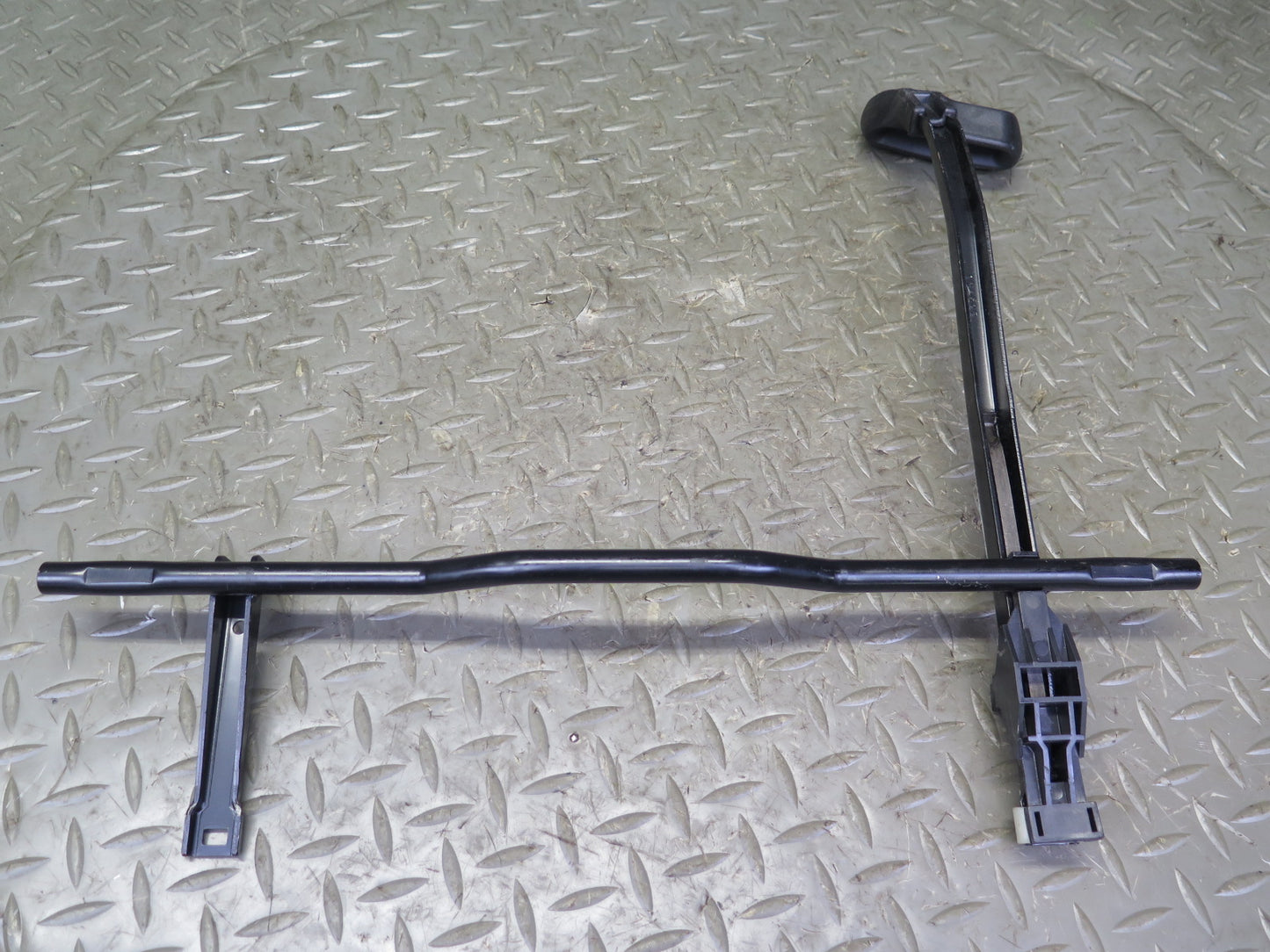 1997-2004 Porsche Boxster 986 Front Right Seat Lower Frame Track Rail