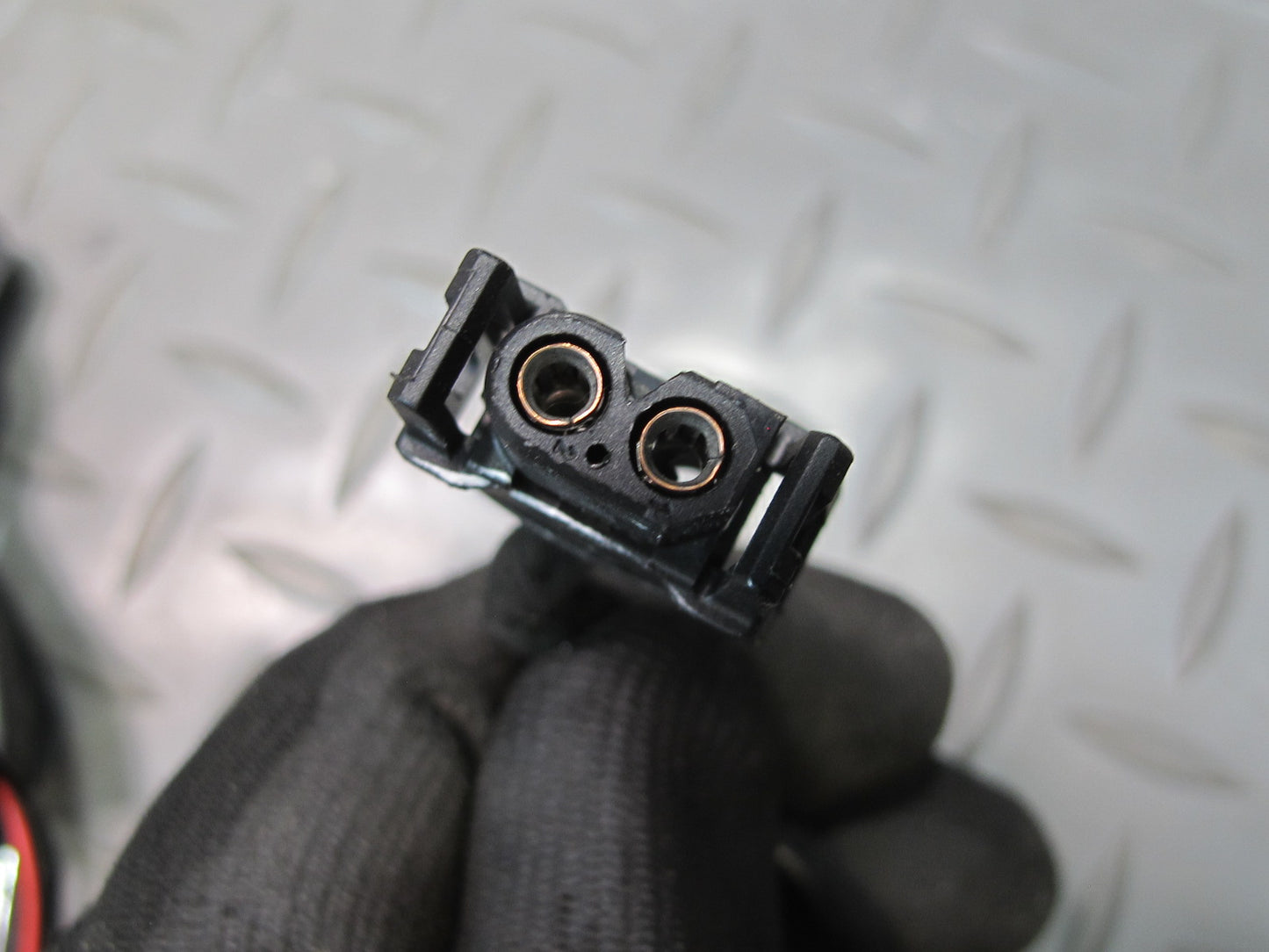 01-06 BMW E46 330ci Convertible Set of 2 Rear Folding TOP Roof Lock Latch OEM