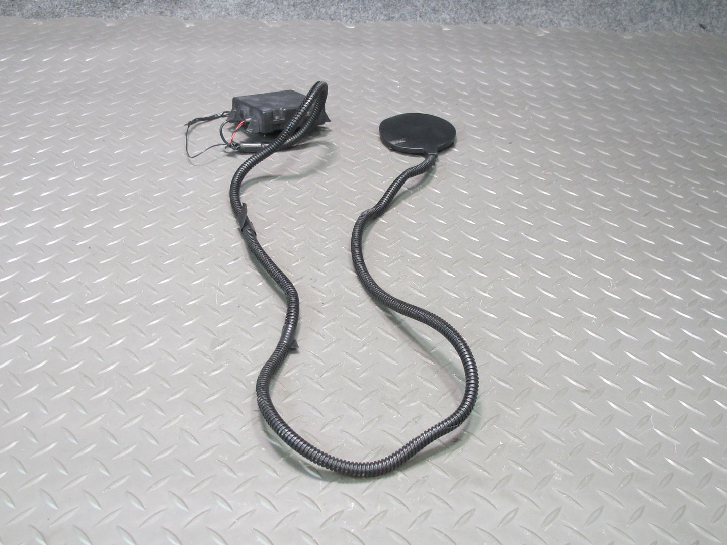 01-06 BMW E46 330CI Convertible GPS Tracking Device Recovery System Module