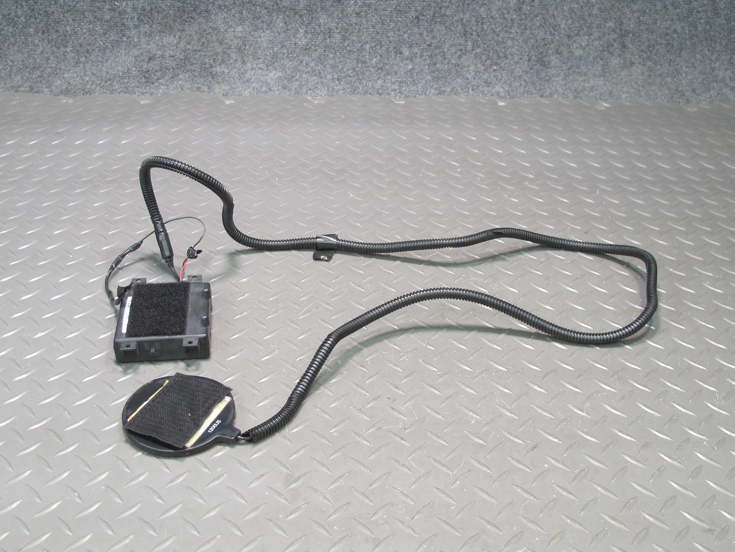 01-06 BMW E46 330CI Convertible GPS Tracking Device Recovery System Module