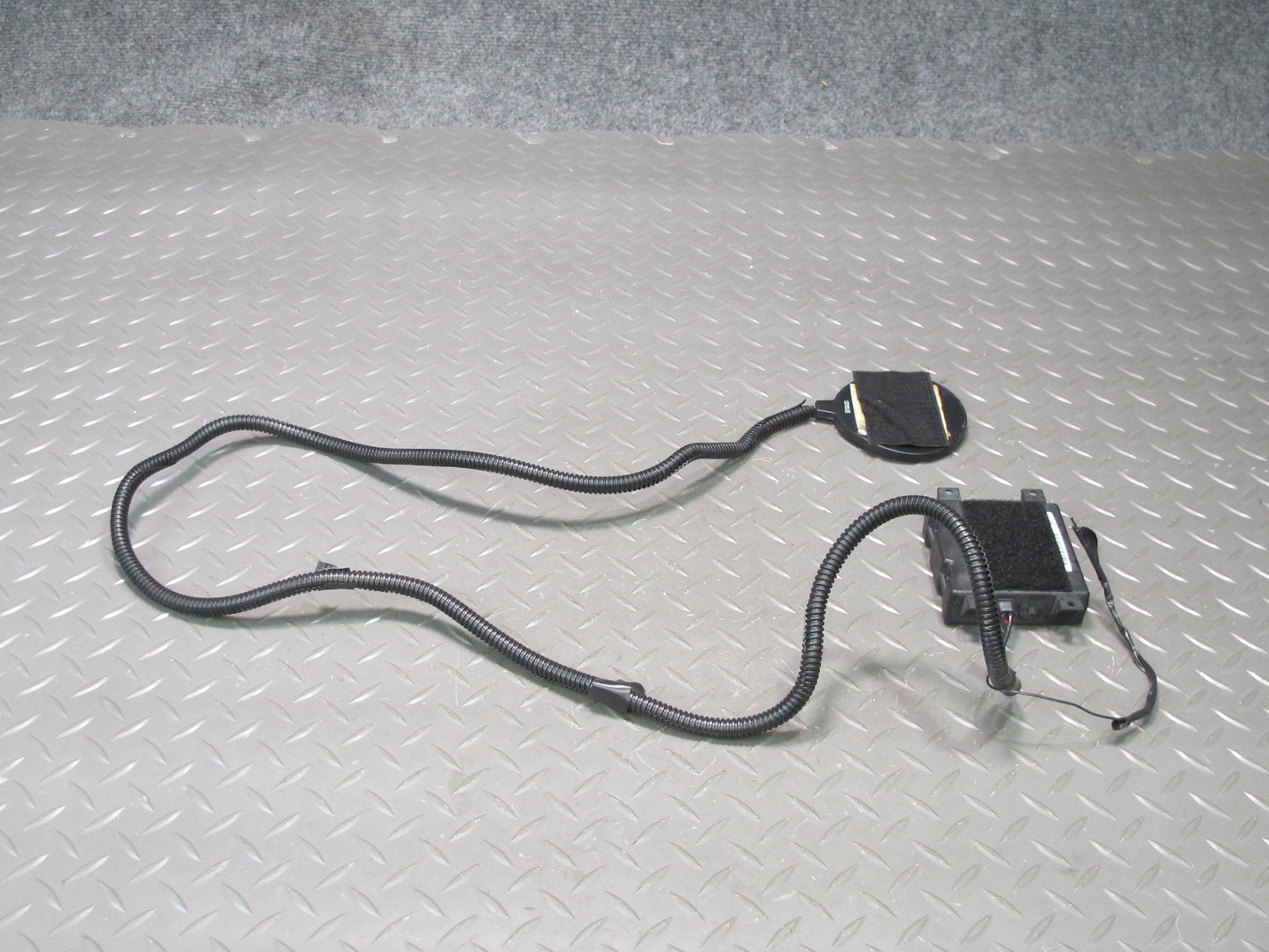 01-06 BMW E46 330CI Convertible GPS Tracking Device Recovery System Module