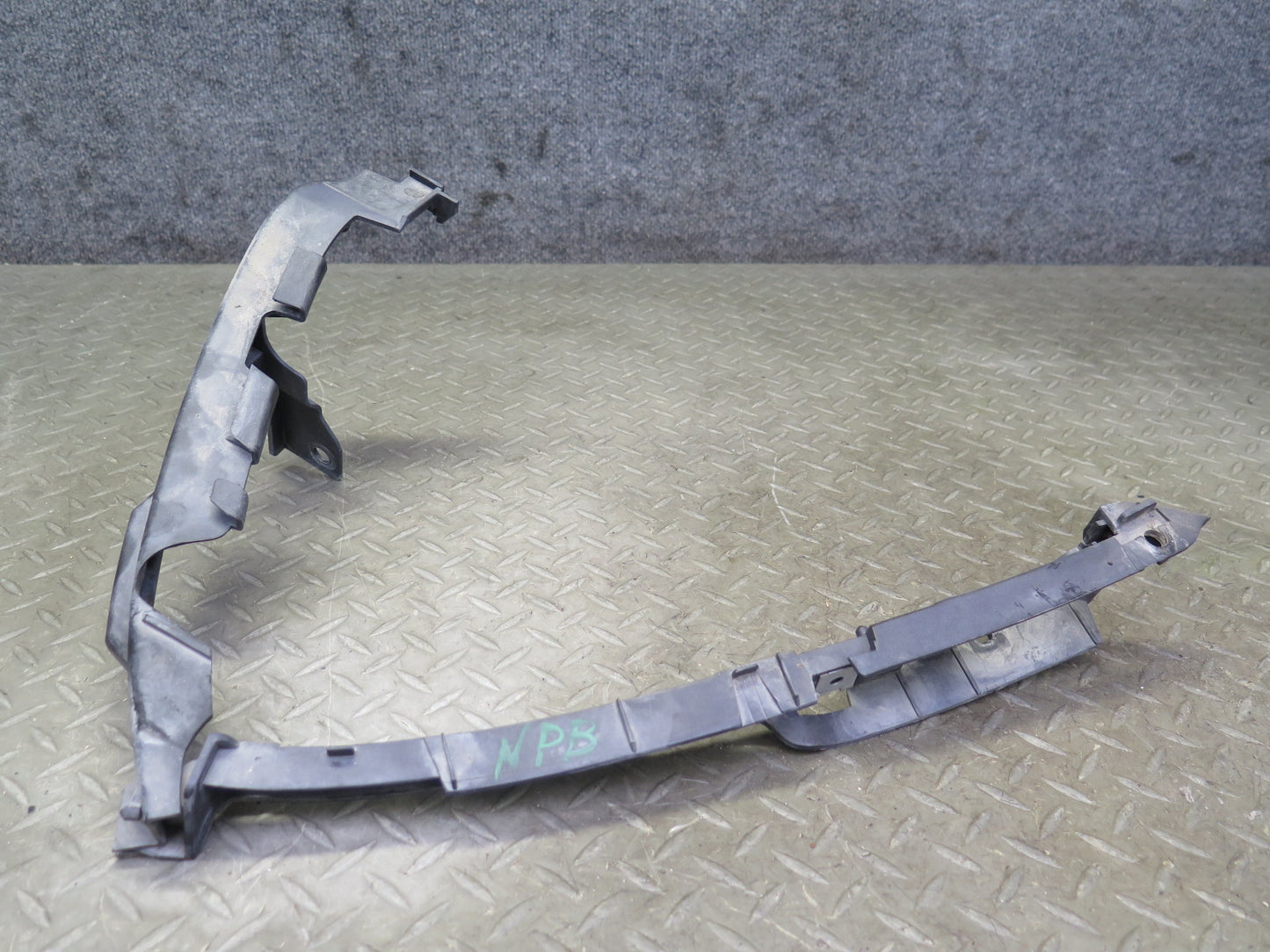 1997-2004 Porsche Boxster 986 Front Bumper Mount Bracket Support Set of 2