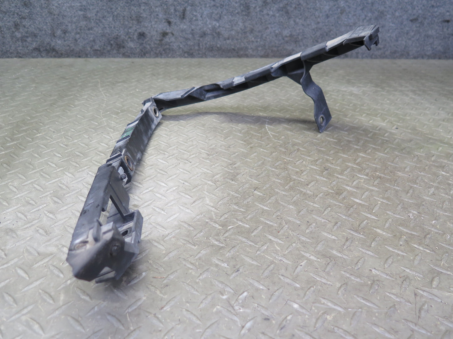 1997-2004 Porsche Boxster 986 Front Bumper Mount Bracket Support Set of 2