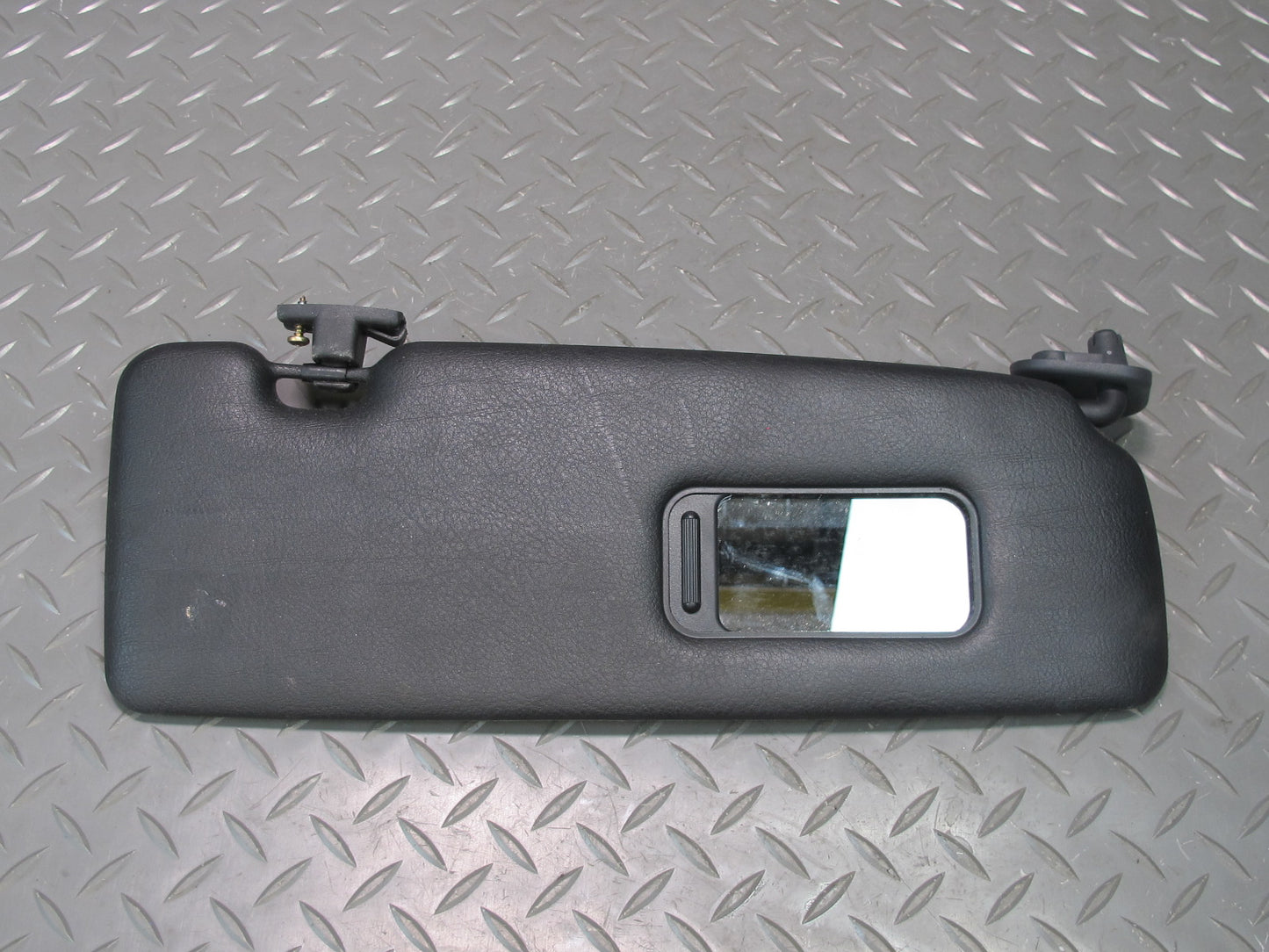 01-06 BMW E46 330ci Convertible Set of 2 Front Left & Right Sun Visor Black OEM