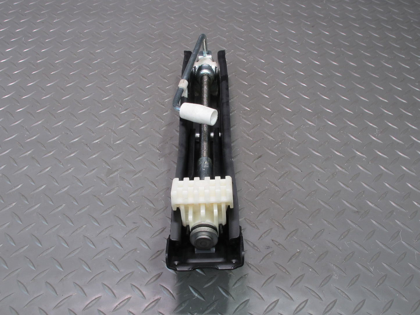 01-06 BMW E46 330CI Emergency Spare Tire Lift Jack 1096202 OEM