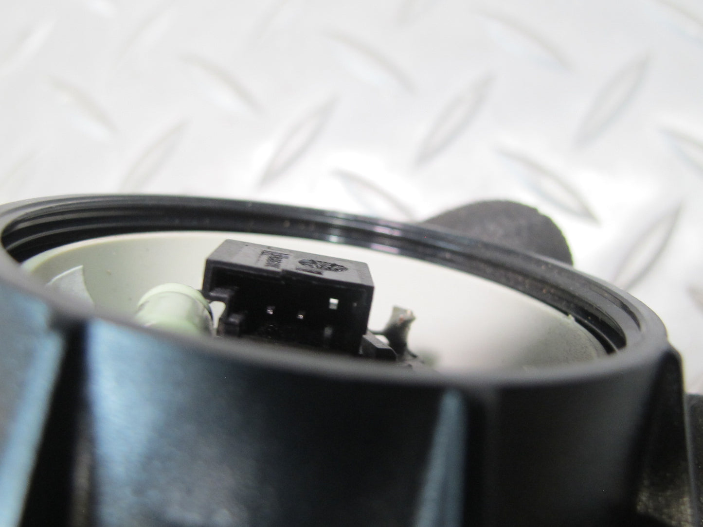 01-06 BMW E46 330CI Convertible Set of 2 Rear Tweeter Speaker w Grille Beige OEM