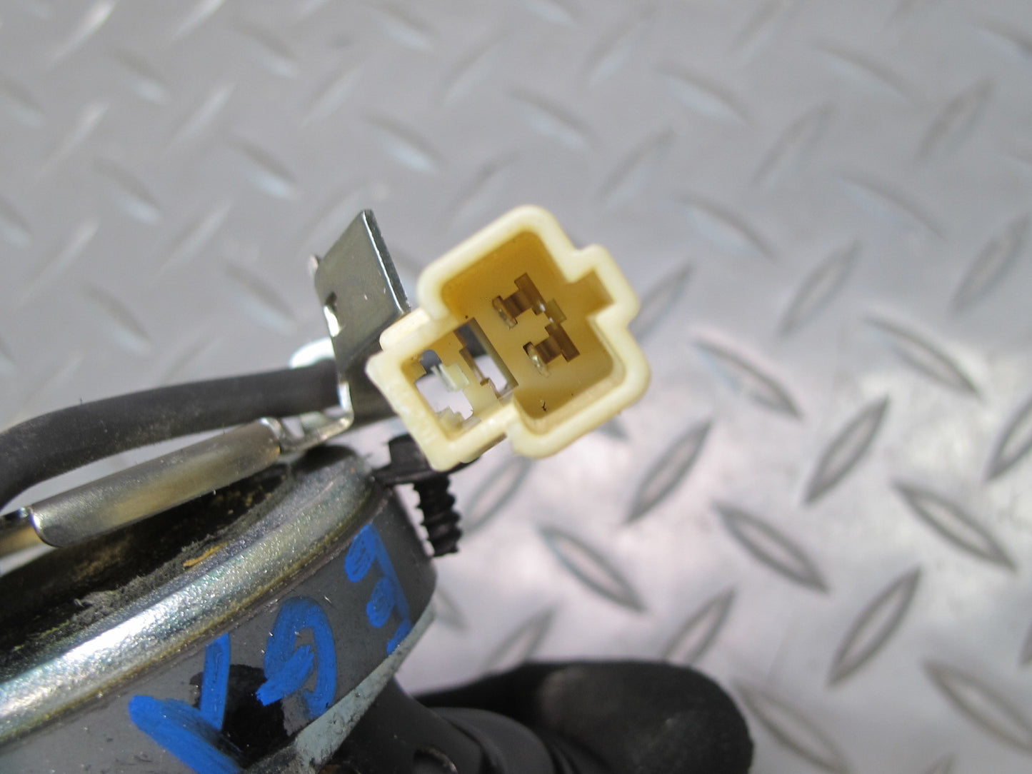 2003-2009 Lexus UZJ120L GX470 Front Dash Audio Speaker Mark Levinson