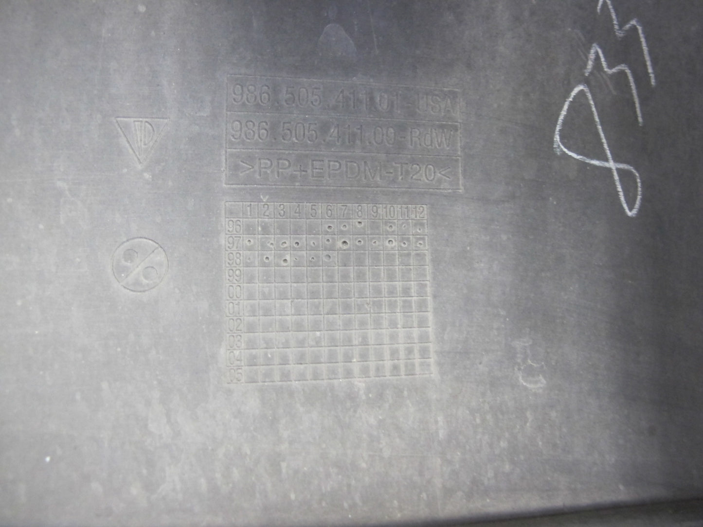 1997-2002 Porsche Boxster 986 Rear Bumper Cover 98650541101