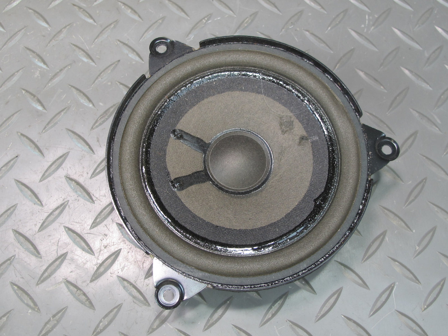 01-06 BMW E46 330ci Convertible Set of 2 Rear Harman Kardon Speaker OEM