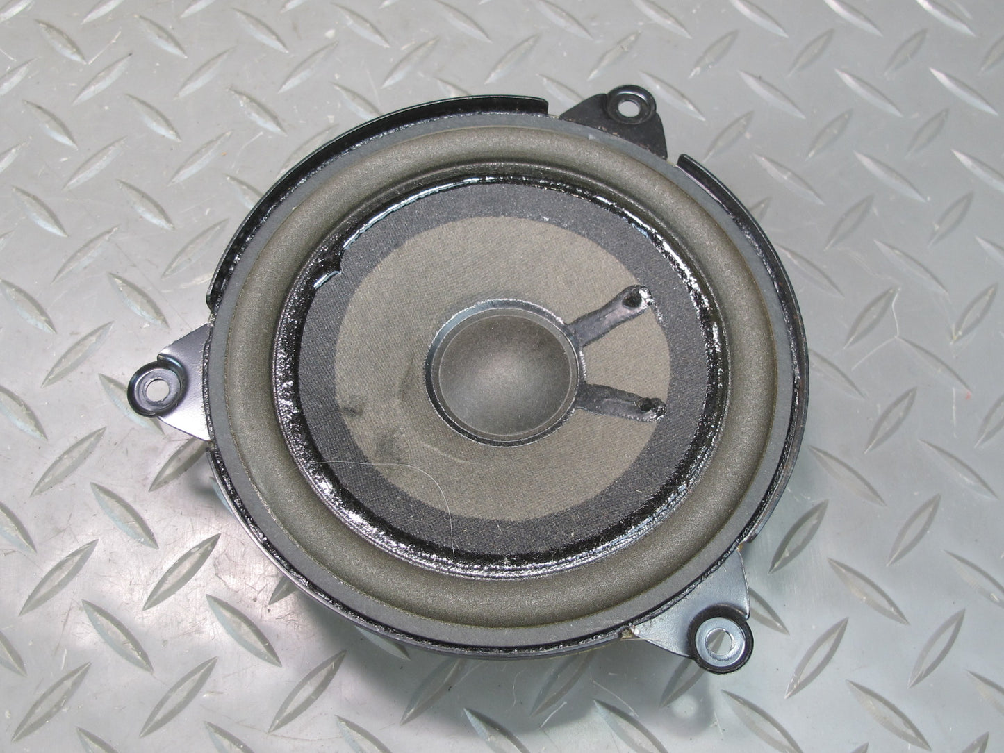 01-06 BMW E46 330ci Convertible Set of 2 Rear Harman Kardon Speaker OEM