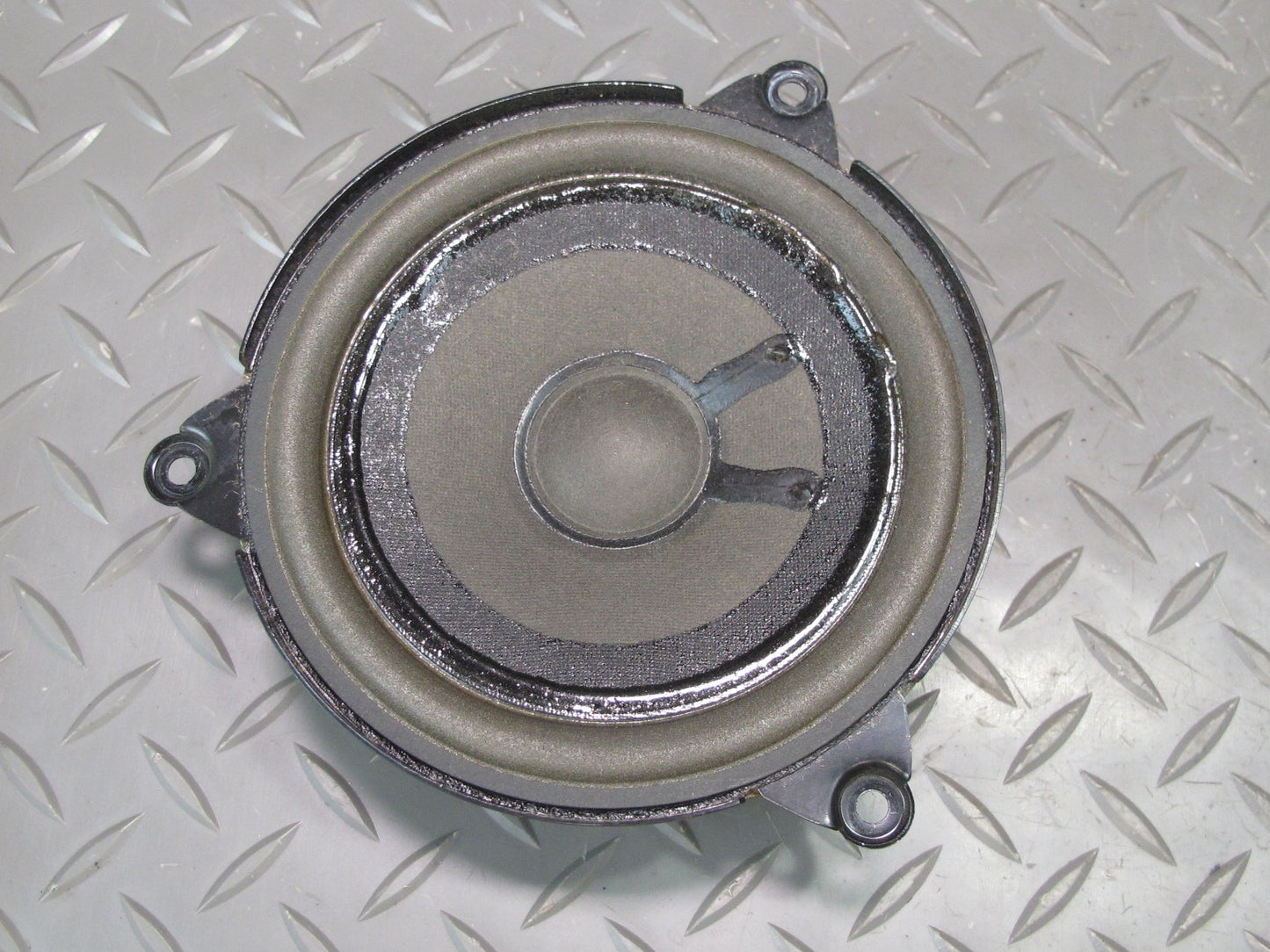 01-06 BMW E46 330ci Convertible Set of 2 Rear Harman Kardon Speaker OEM