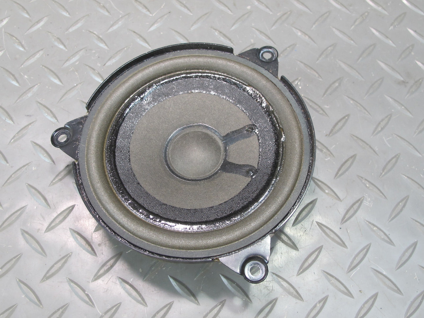 01-06 BMW E46 330ci Convertible Set of 2 Rear Harman Kardon Speaker OEM