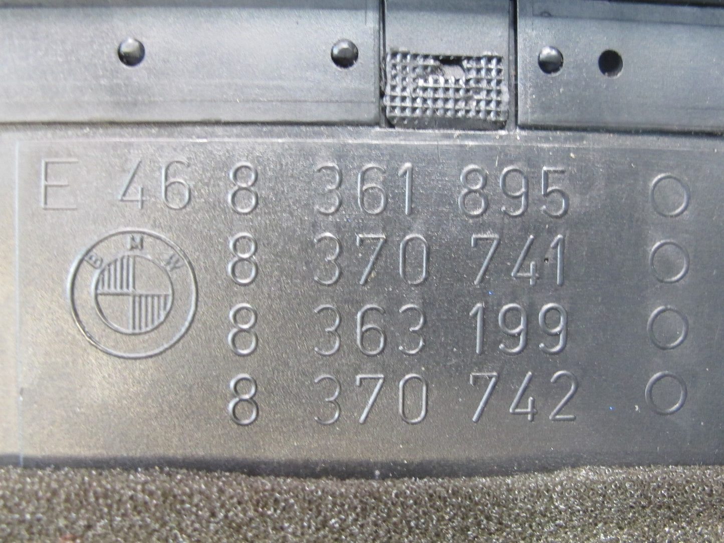 01-06 BMW E46 330ci Set of 3 Dash Front Left Center Right Air Vent Grille OEM